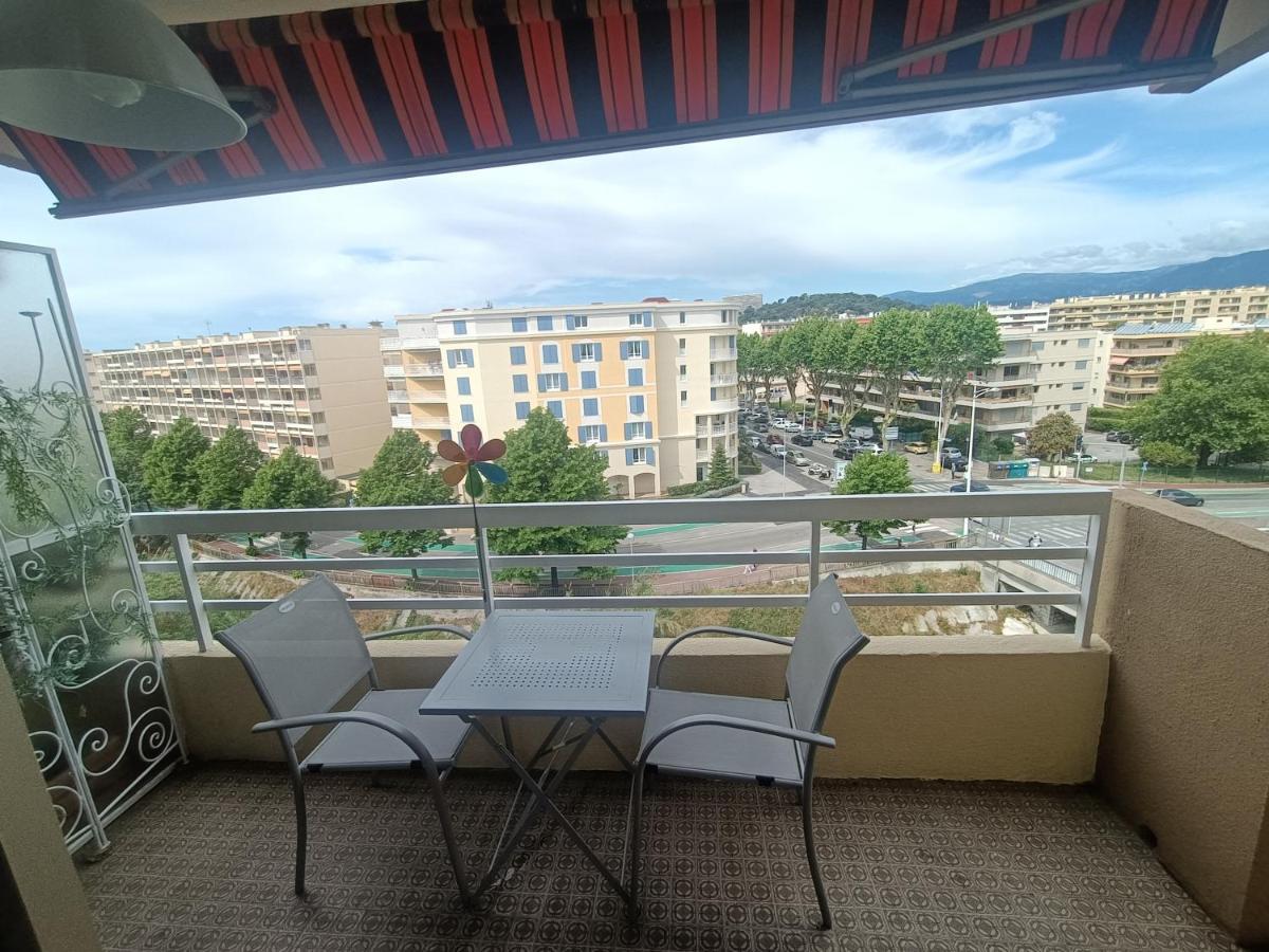 Provencal Apartment Cagnes-sur-Mer Exterior foto